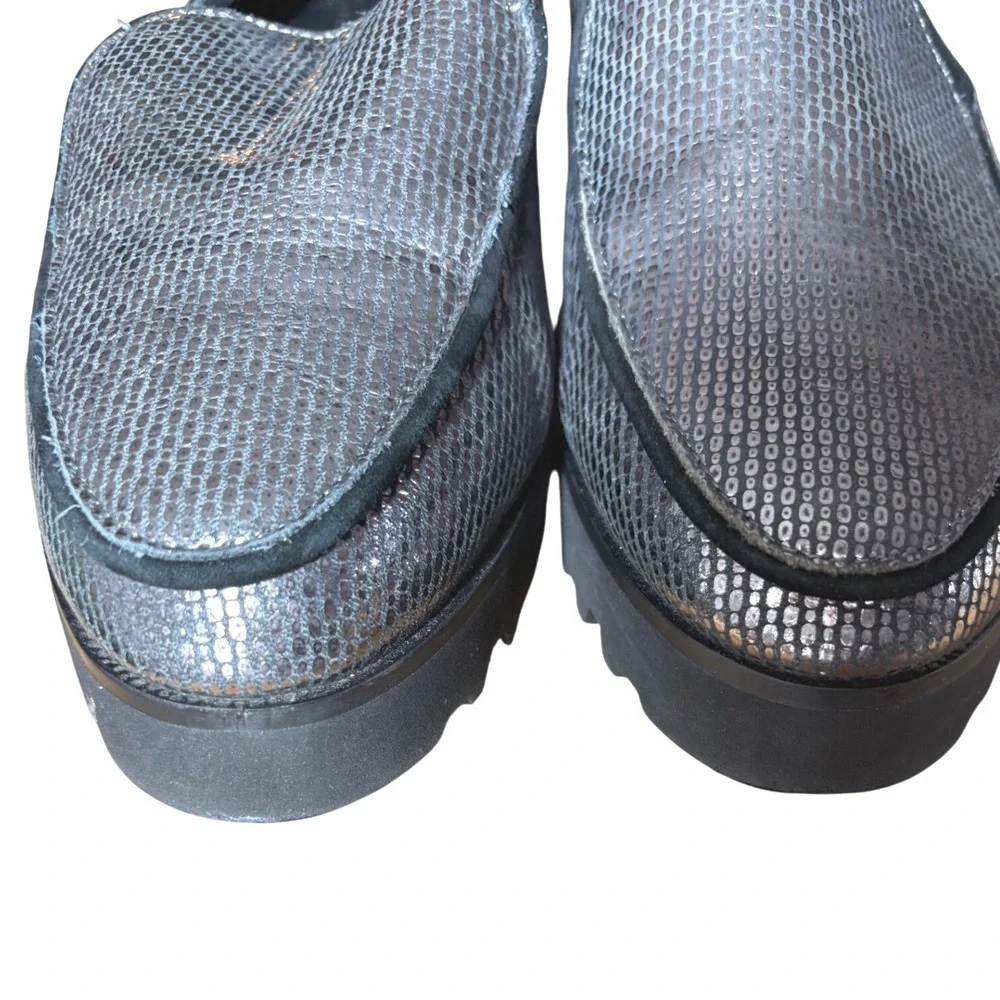 Donald Pliner Elen‎ Metallic Gunmetal Lug sole loafers 9.5
